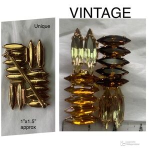 RARE ⭐️ BURBERRY Shades 💎 VINTAGE pin, EUC no tag brass metal, unique…